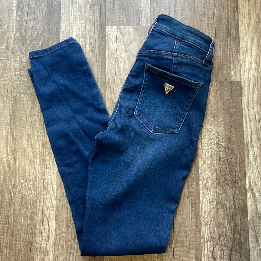 Guess high rise jeans size 24 usa